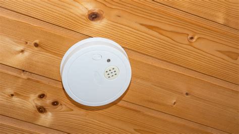 carbon monoxide detector natural gas leak